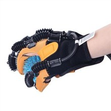 Exoskeleton Berolahraga Jari Tangan Untuk Lumpuh