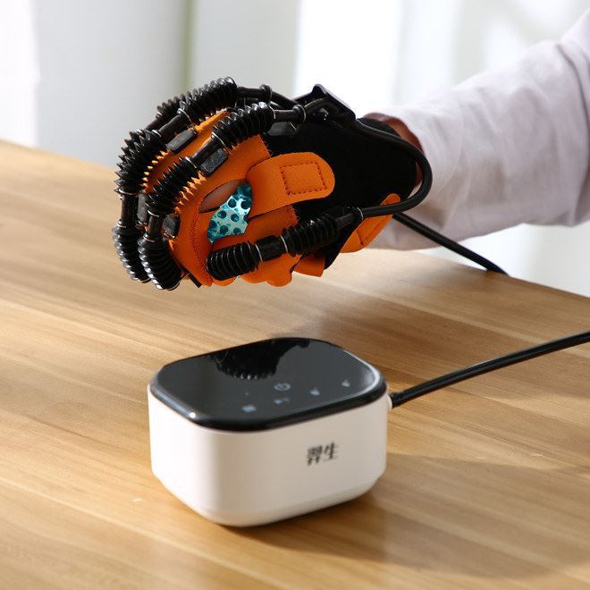Sarung Tangan Robot yang Mudah Digunakan Untuk Kelumpuhan Tangan