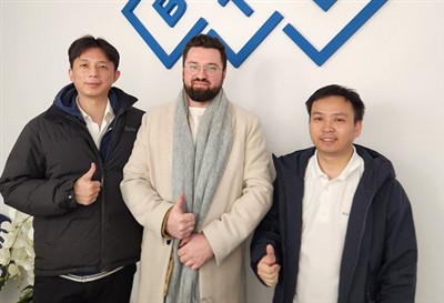 Robot Rehabilitasi Tangan Syrebo Ditampilkan dalam Portofolio BTL Polandia